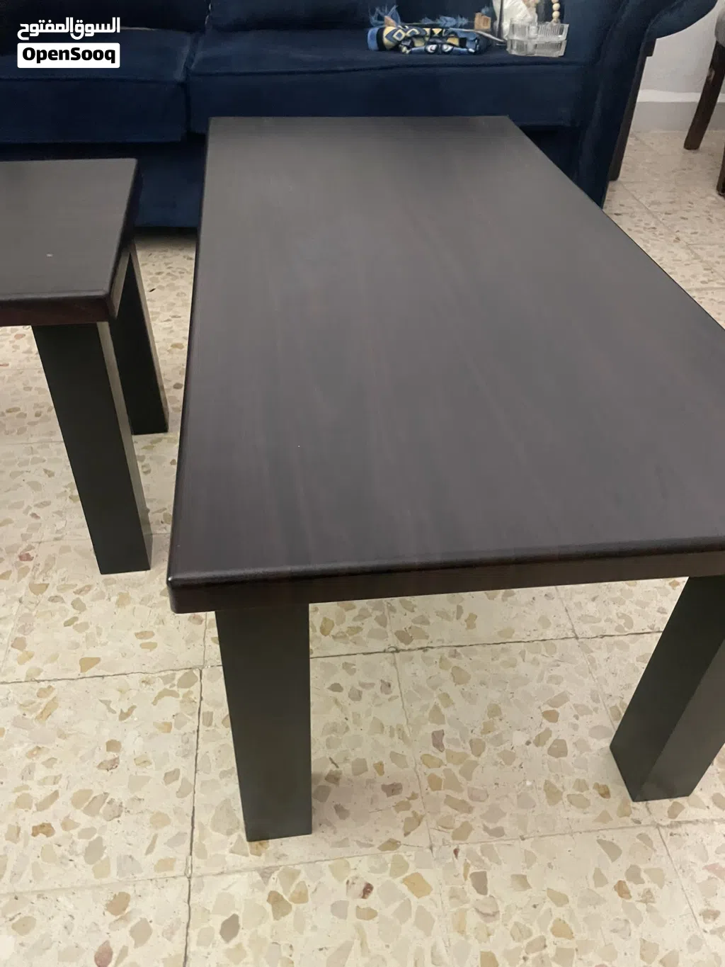 طاولة وسط مع طاولة إضافيه للبيع
