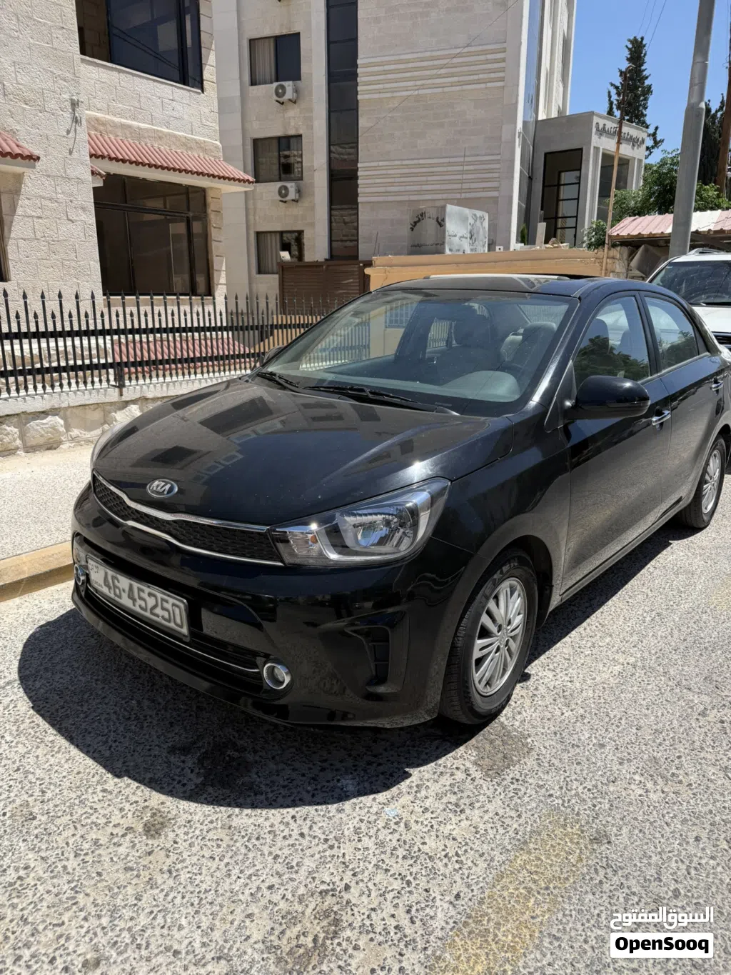 Kia Pegas Standard