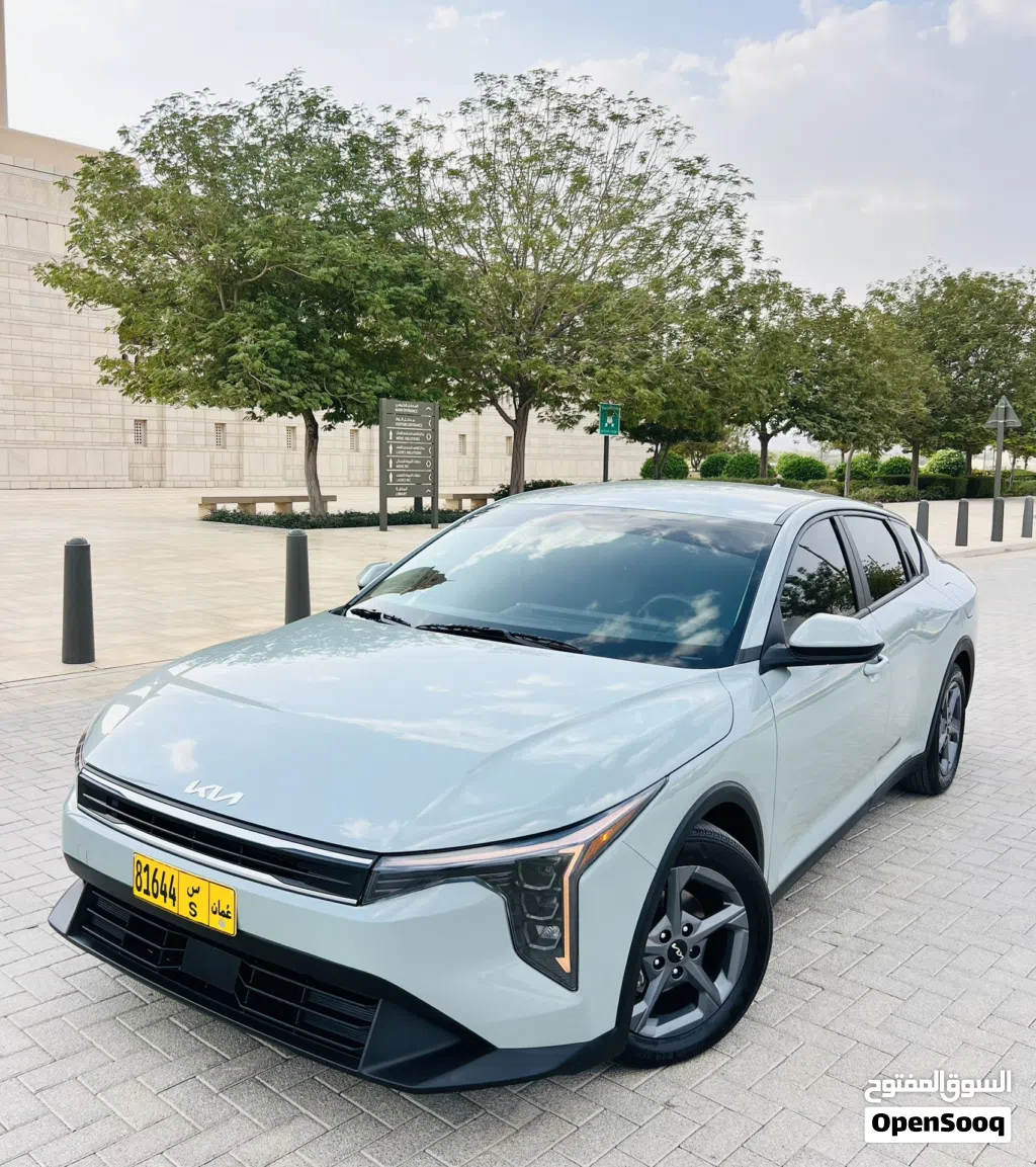 كيا K4 LX