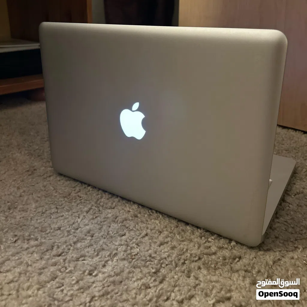 MacBook Pro 8RAM 1TB