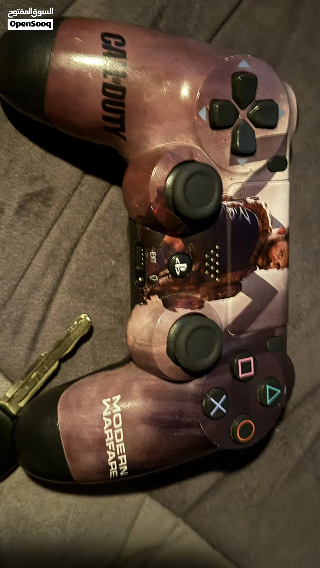 يد كنترول PS4 نظيف جداً الأصلي