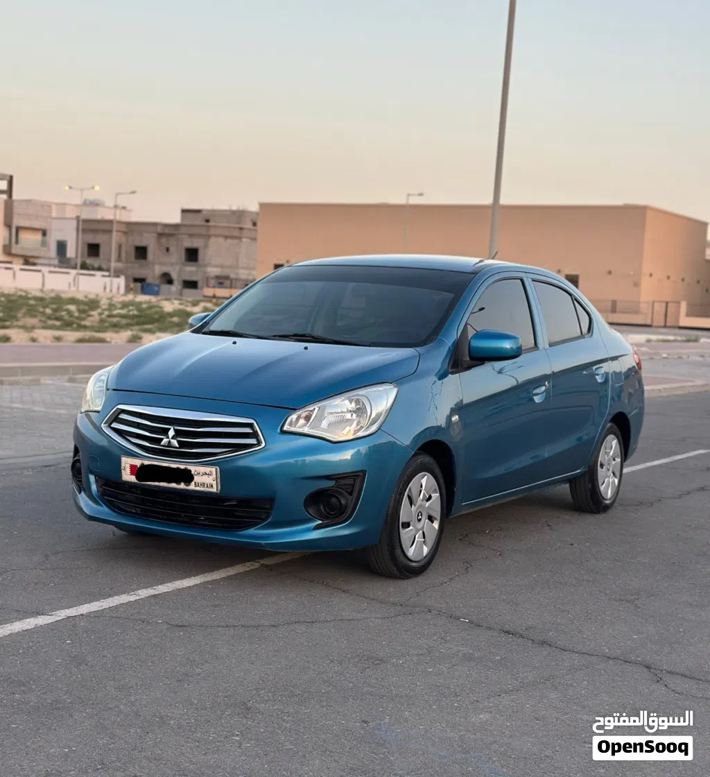 Mitsubishi Attrage GLS