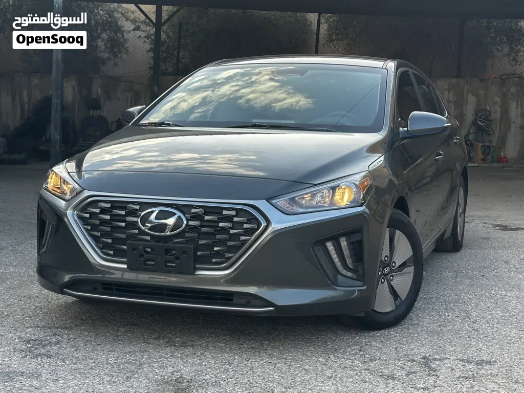 Hyundai Ioniq Standard