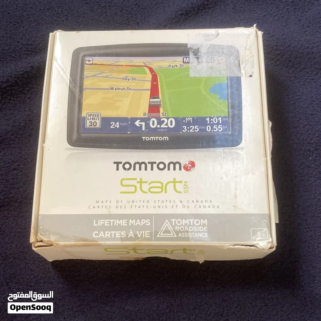 جهاز خرائط TOMTOM نظيف جدا