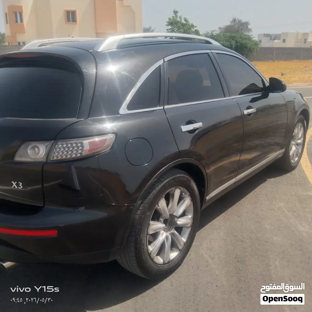 إنفينيتي FX35 Sebastian Vettel Edition