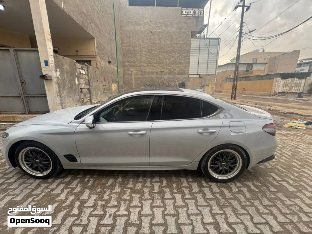 جينيسيس G70