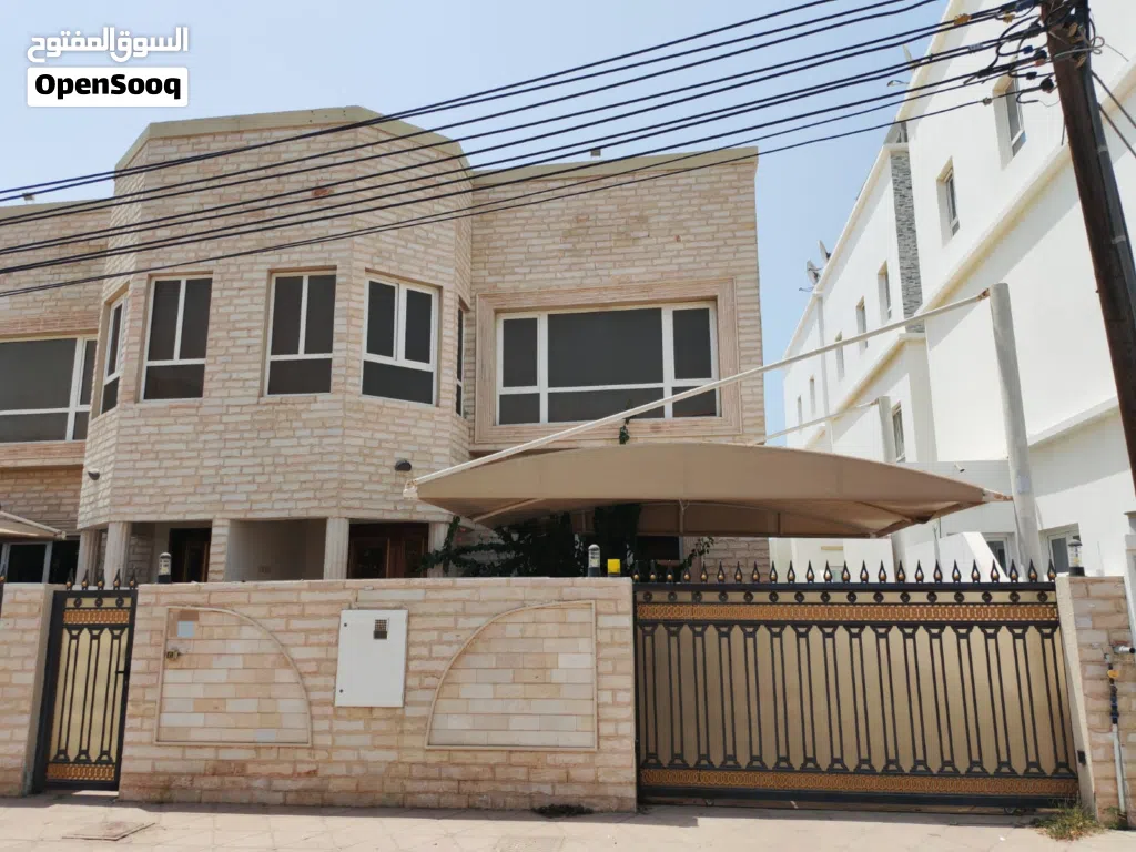 5Bedroom Villa PRIME LOCATION Near Muzn Mall-Mawaleh North
