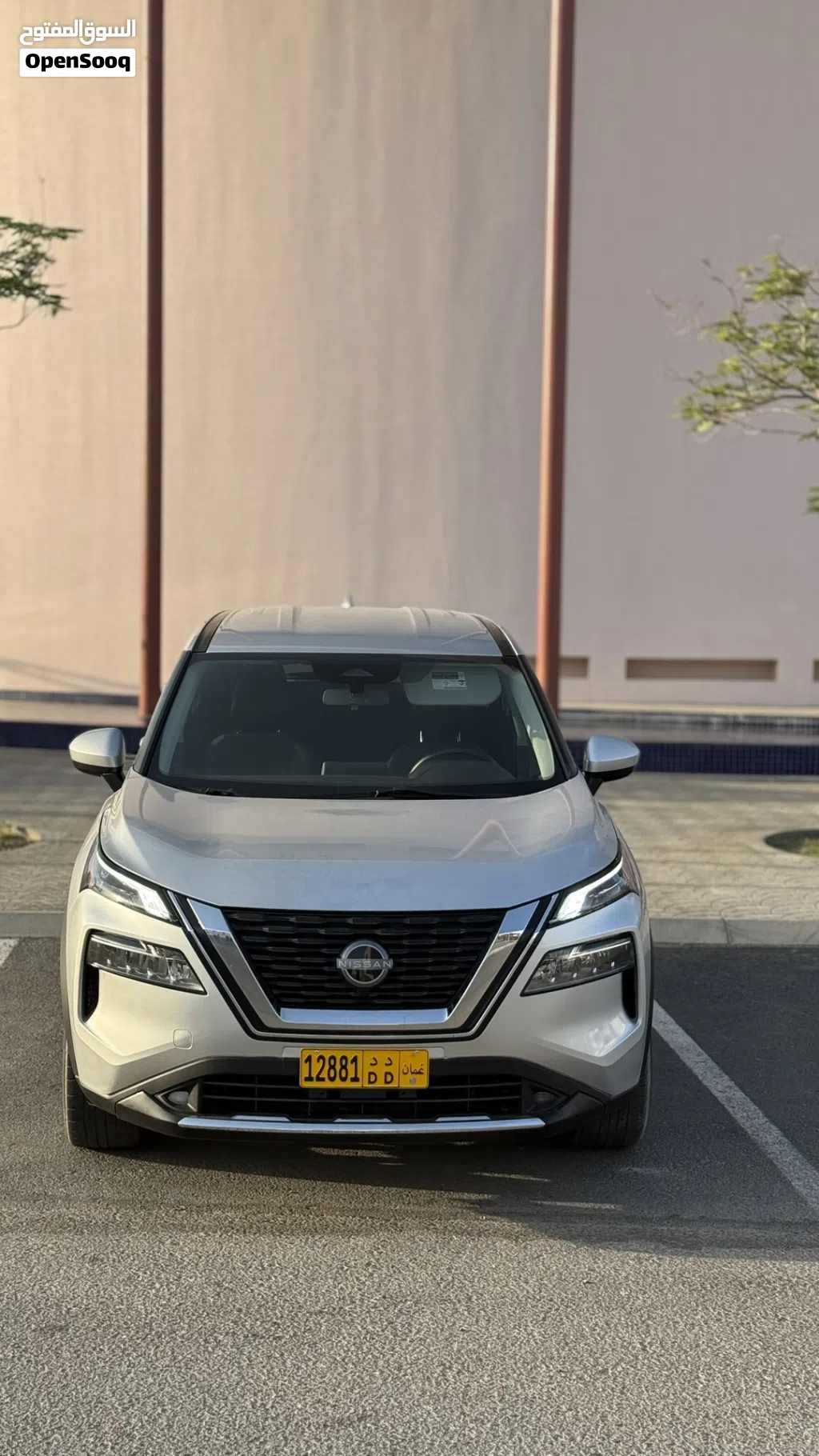 نيسان روج SV