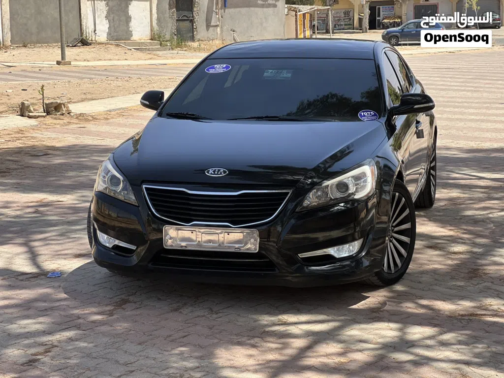 كيا كادينزا Limited