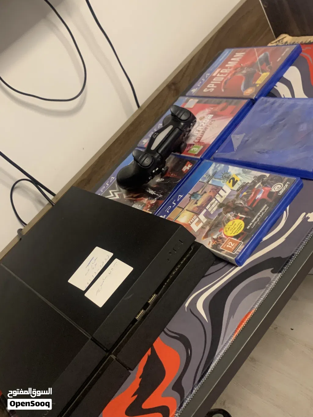 مطلوب pcلتبديل با بلاي ستيشن فور فيه12لعبه و 2يدين اقرا وصف لي تفاصيل اكتر