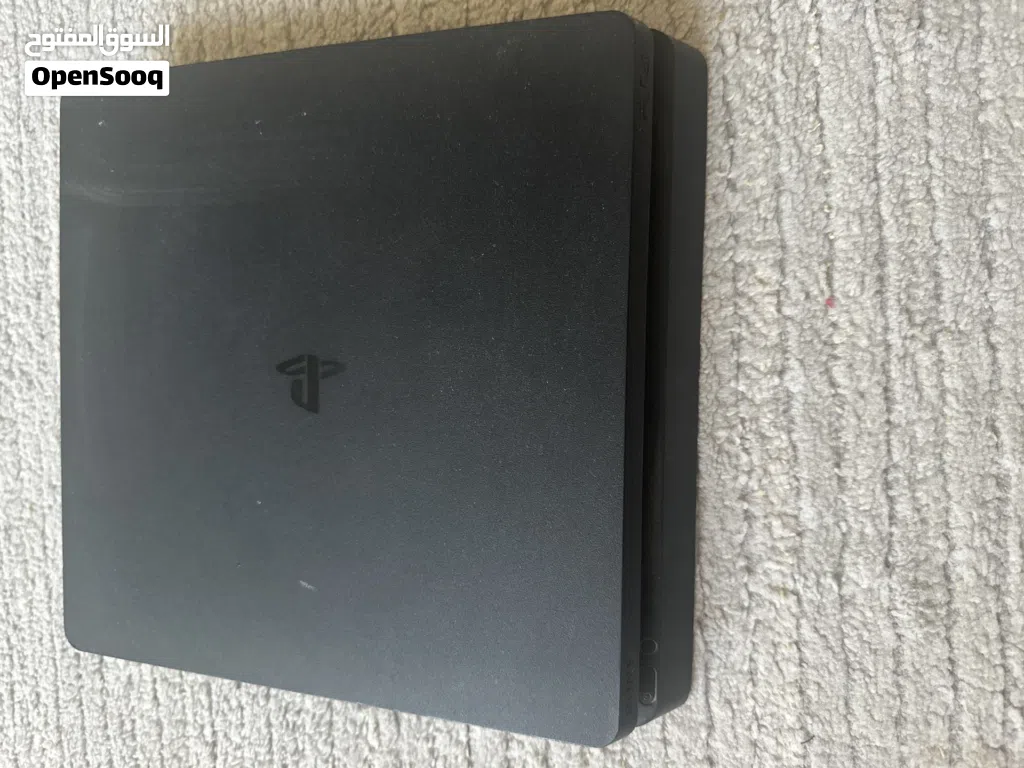 PlayStation 4 Slim