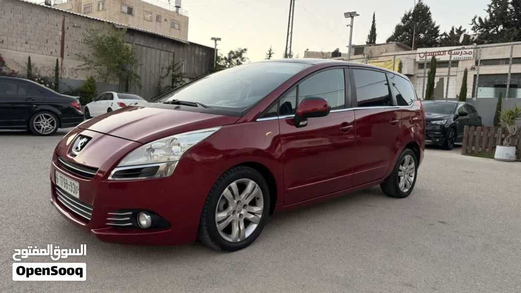 Peugeot 5008 Standard