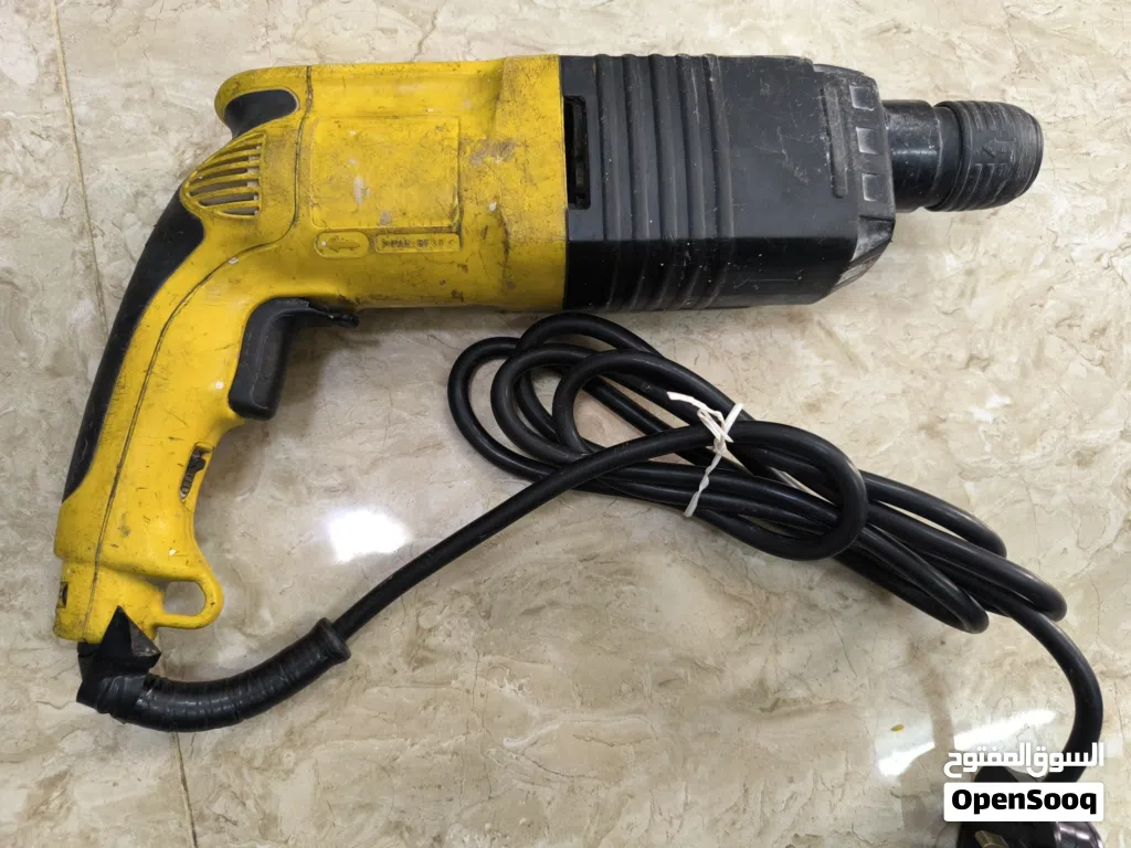 دريل دي ولت ، DeWalt drill