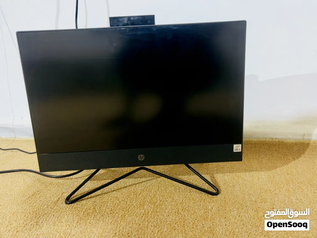 Hp all in one للبيع بسعر 3550.د مساحة التخزين 1تيرا ورام 8 المكان جنزور تواصل خاص.