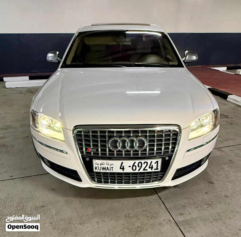 Audi A8 S8