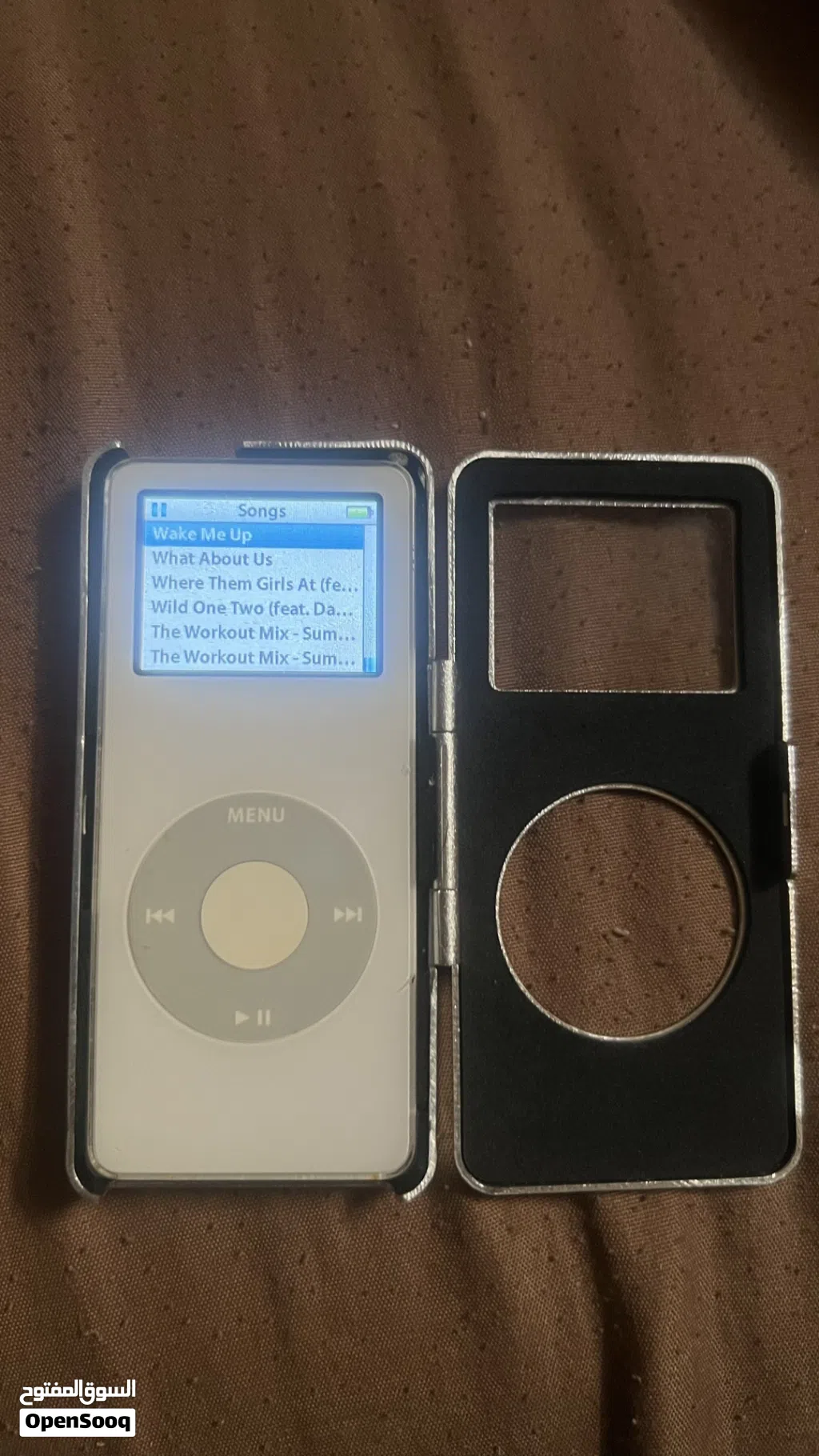 iPod nano - ايبود نانو جيل الأول