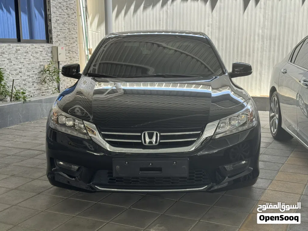 هوندا اكورد Limited