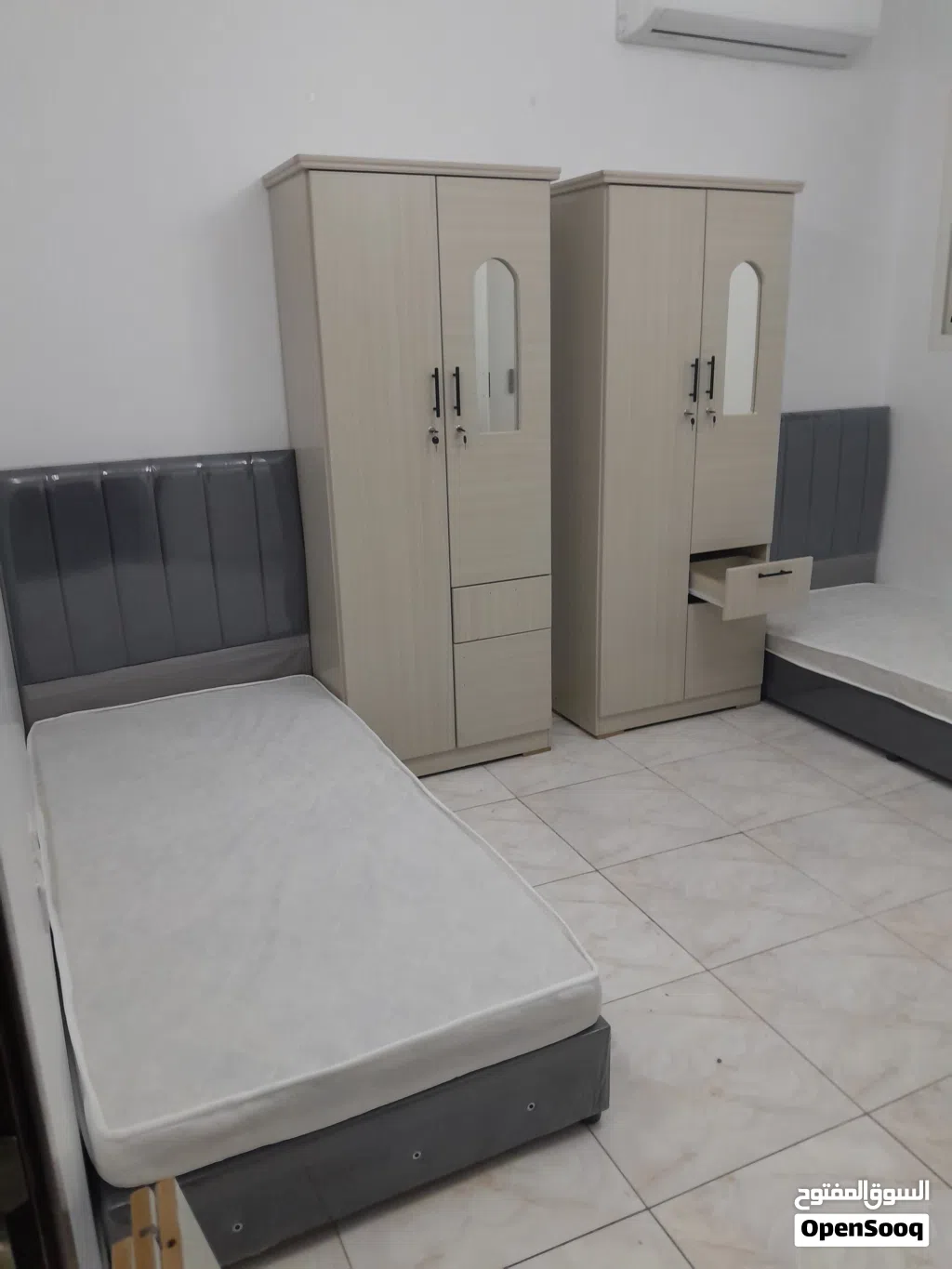 مراتب غرف نوم سرير حديد سرير خشب سرير صندوق ستاره رول دولاب ملابس بطانيه مخده مفارش تركيب توصيل