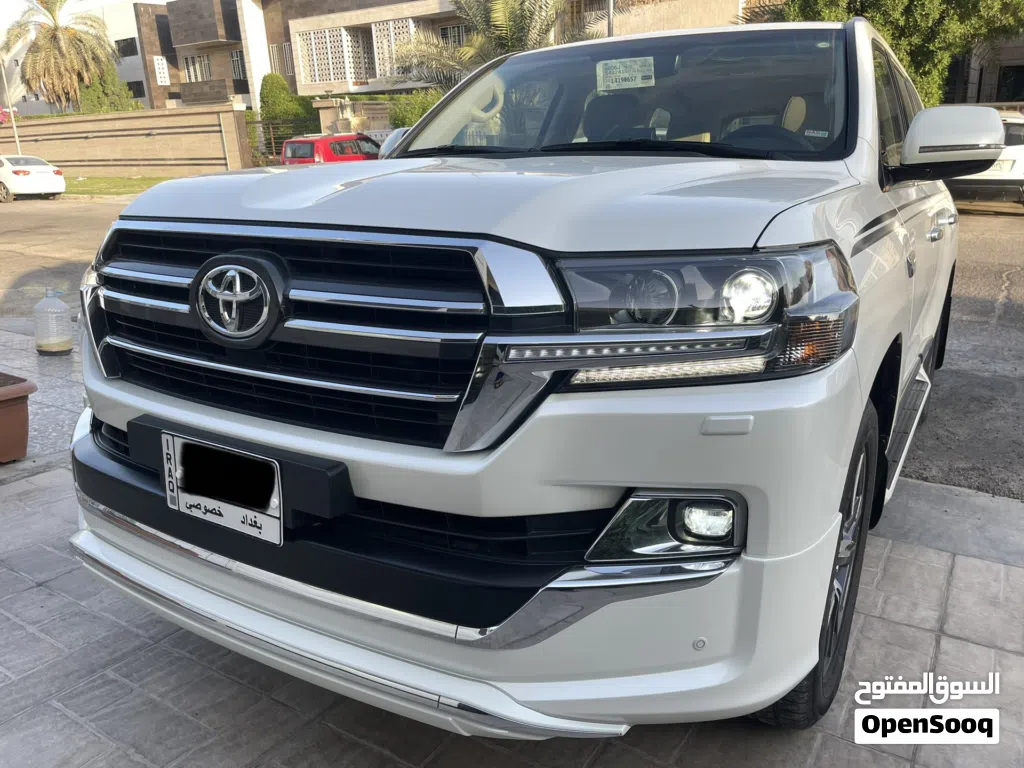 Toyota Land Cruiser GXR