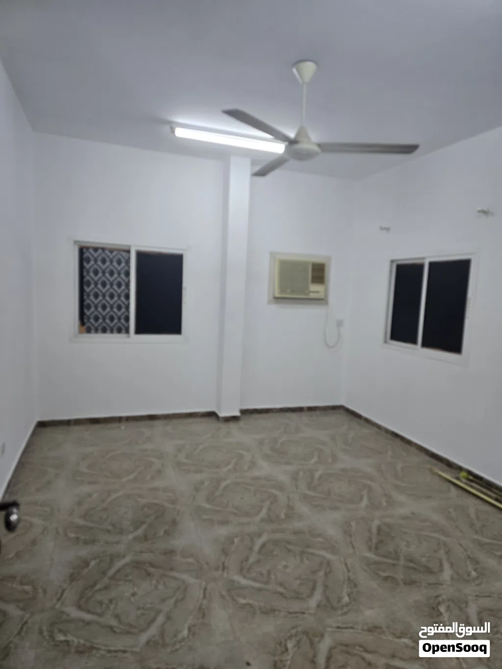 شقه للايجار الشهري (عوائل) apartment for rent(family) all bills included الفواتير من ضمن الإيجار