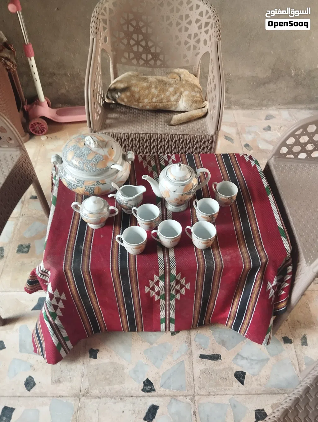 طاقم قهوة نضيف