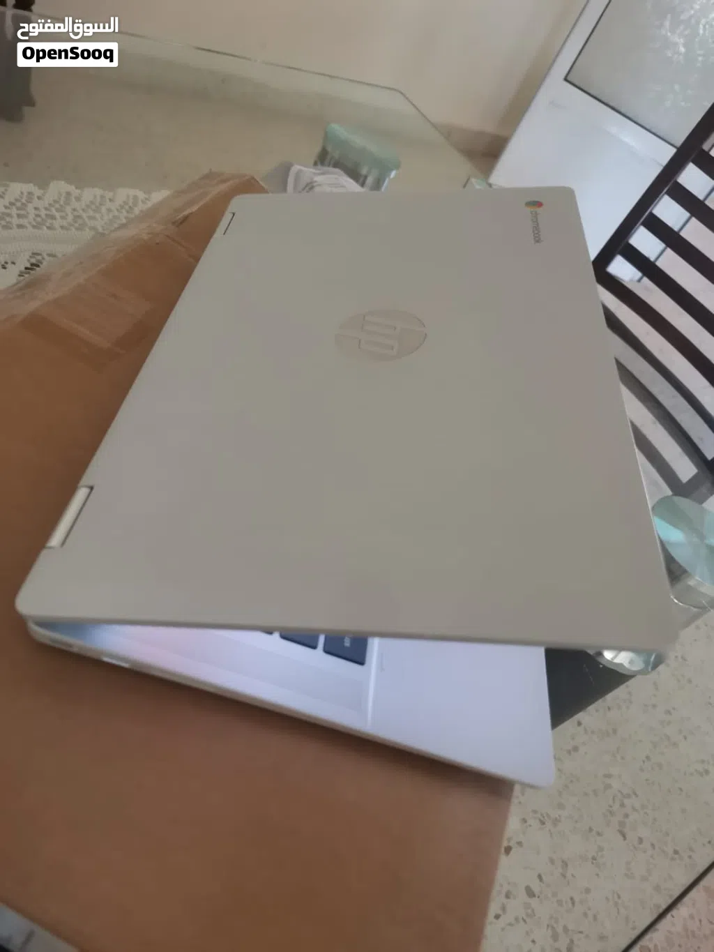 ثلاث اجهزه من أمريكيا لاب توب موبايل ابل ايربودز بسعر لقطه بيع فوري فقط
