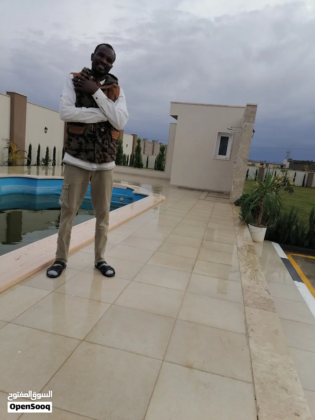 اسطي سراميك سوداني موجود في وداي الربيع