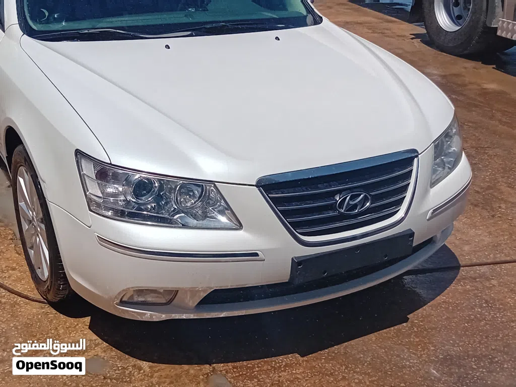 Hyundai Sonata Blue