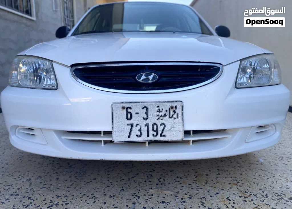 Hyundai Verna EX