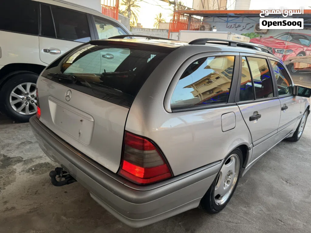 Mercedes Benz C-Class C 200