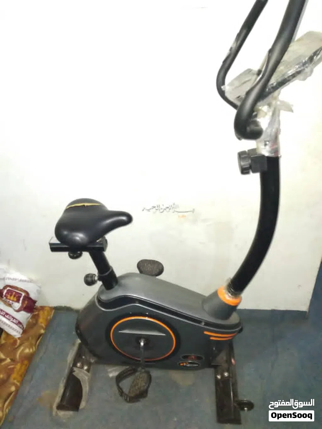 سيكل رياضي ثابت