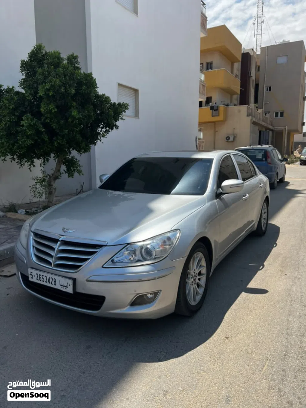 جينيسيس اخرى