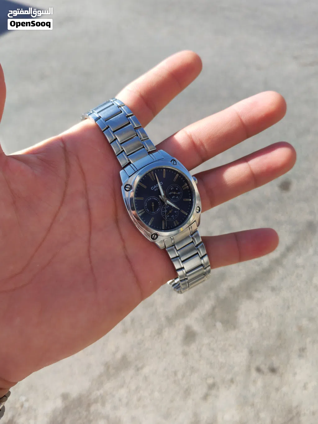 للبيع ساعة CASIO رجالية أصلية