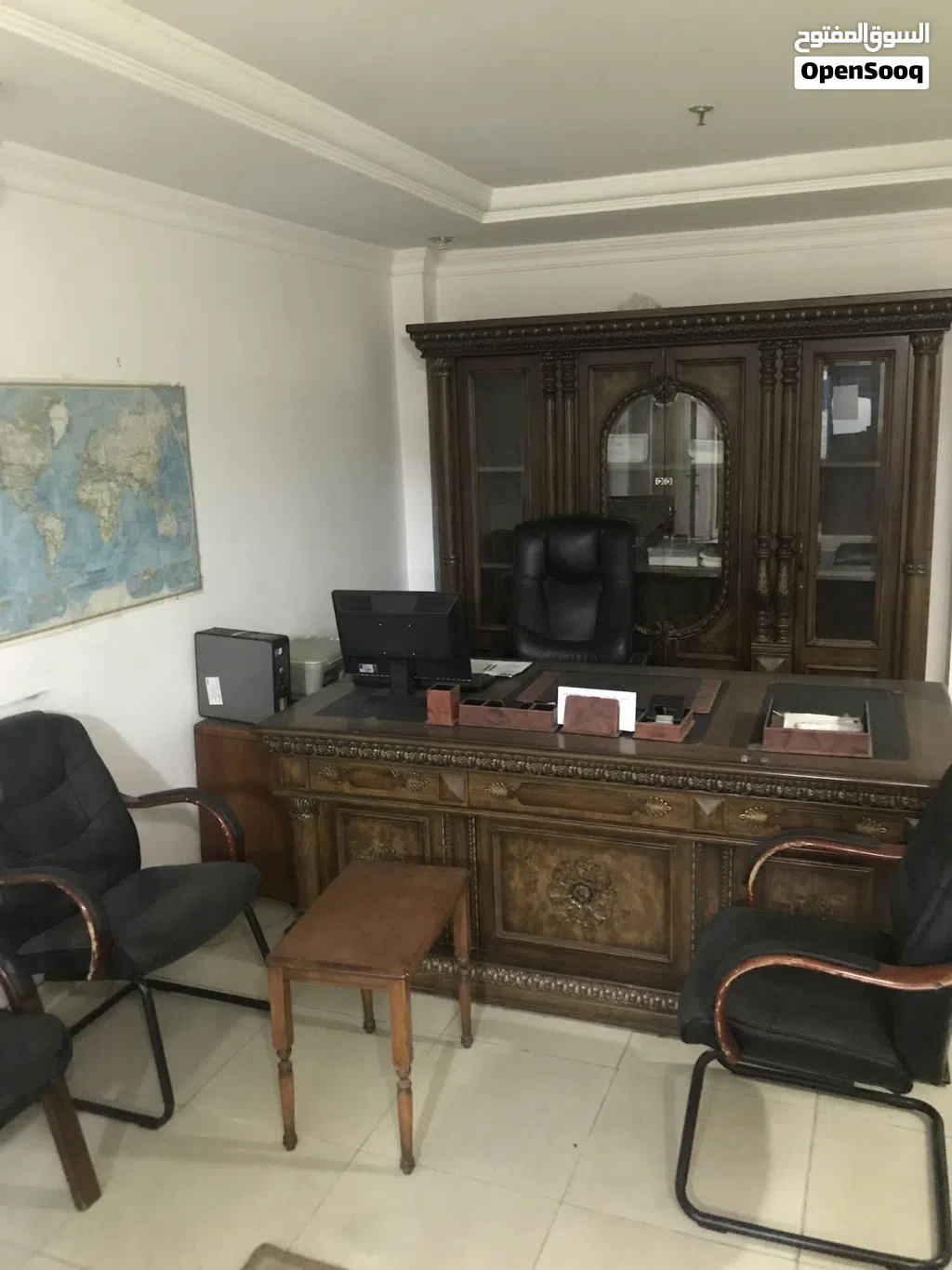 مكاتب تجارية للإيجار