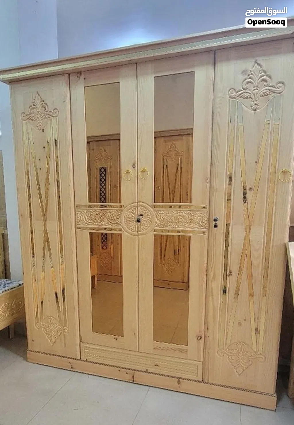عروض وتخفيضات لا تعوض دولاب سويدي ملكي 4 فتحات جودة عالية • متانة قوية • تصميم فاخر