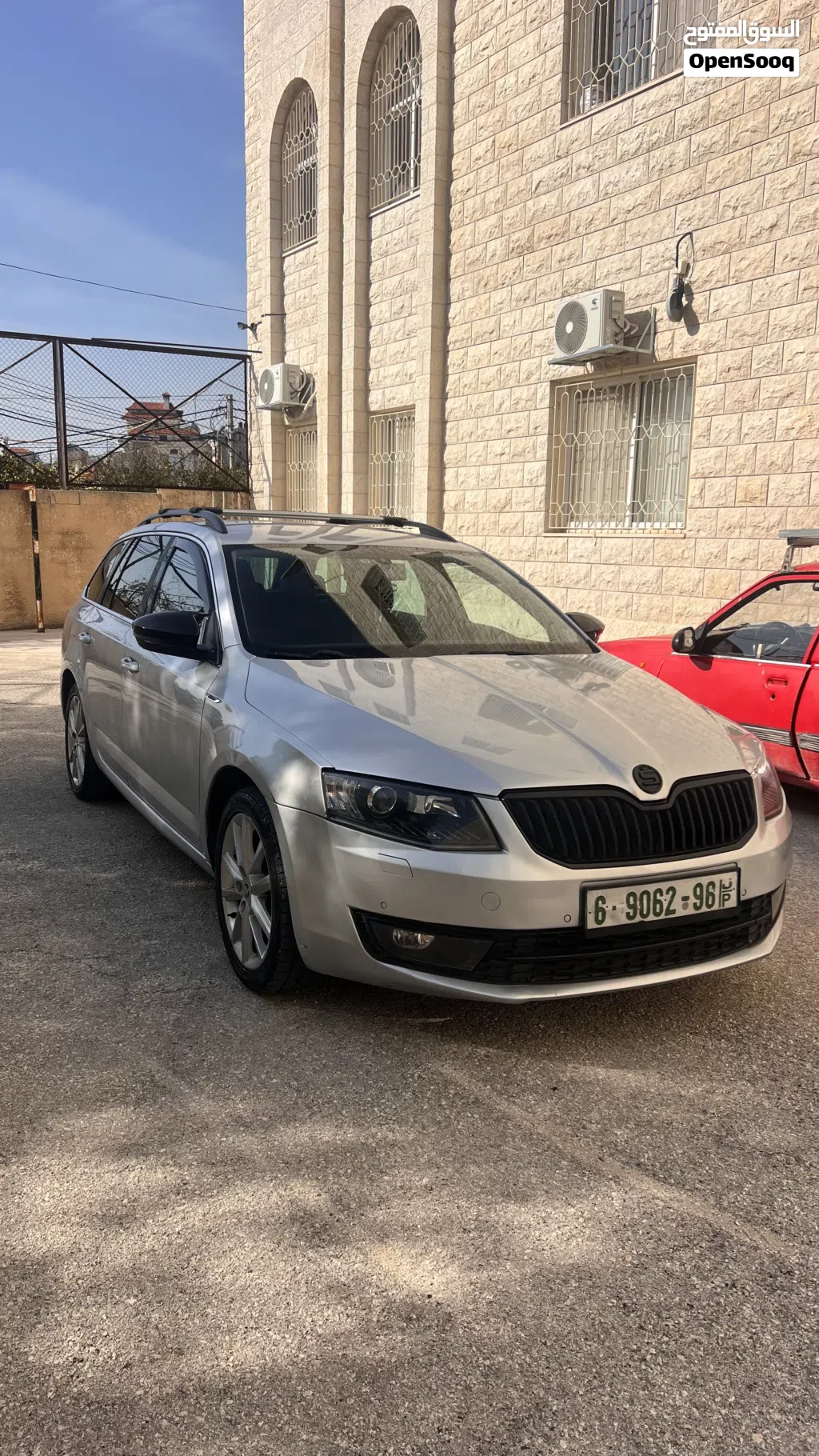 سكودا اوكتافيا Standard