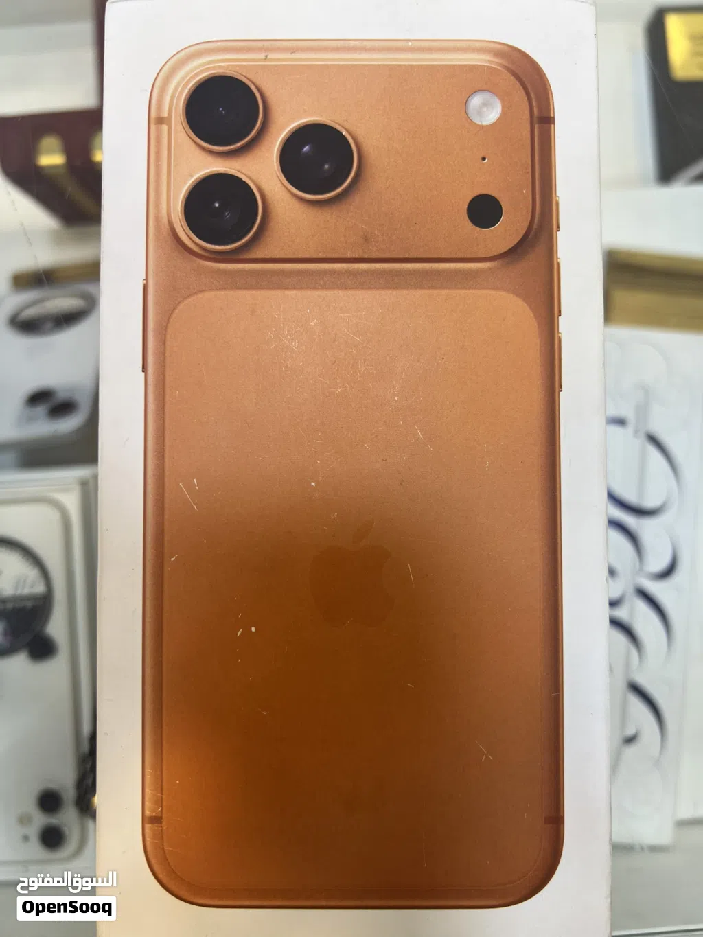 ايفون 17 pro max