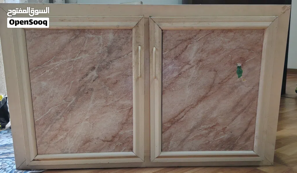 kitchen cabinet