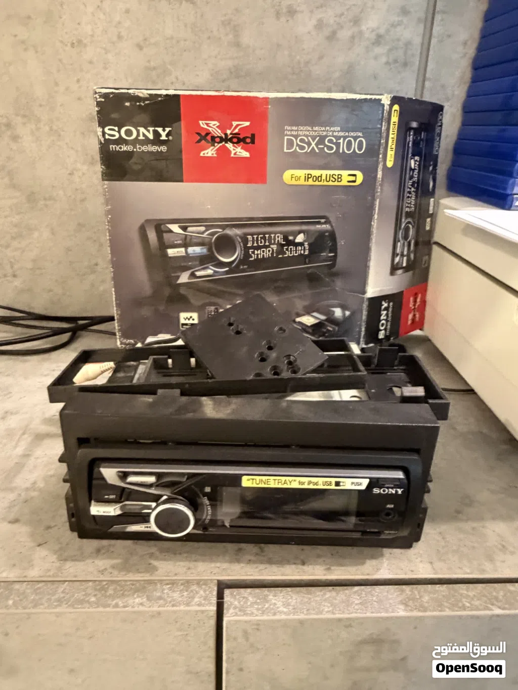 Sony Xplod DSX-S100 Car Stereo – Original Box
