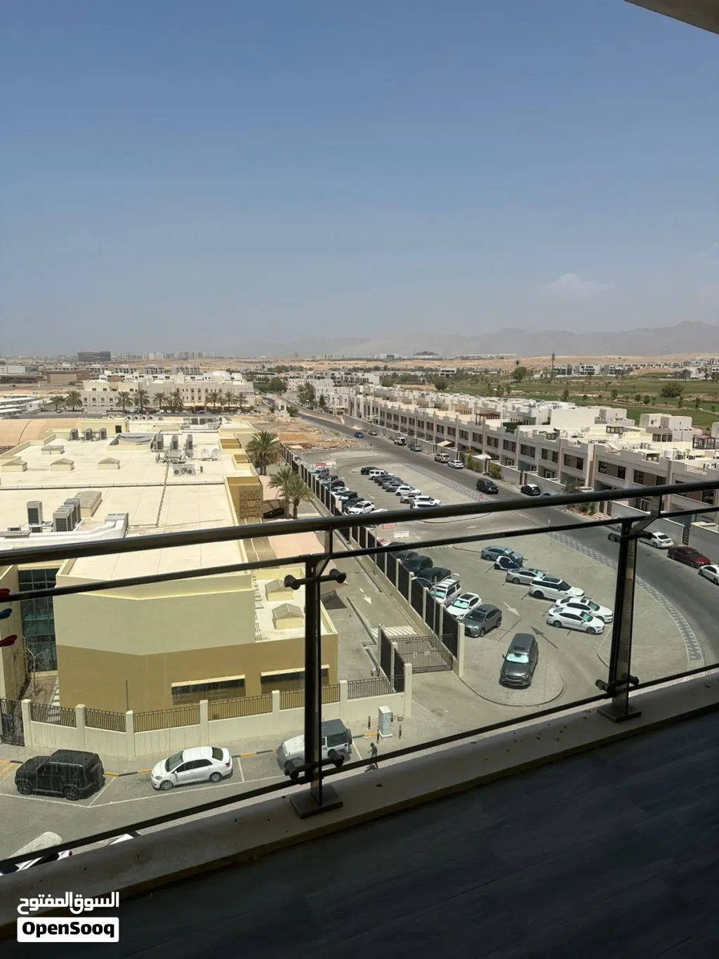 Apartment in Muscat Hills Boulevardشقه للبيع في مسقط هيلز البوليفارد