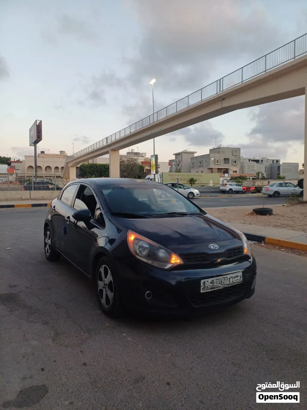 كيا ريو LX