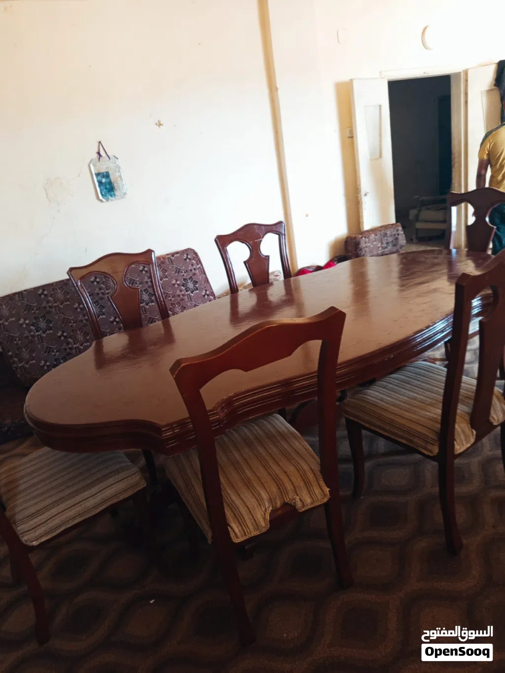 طاولة سفرة 6 كراسي
