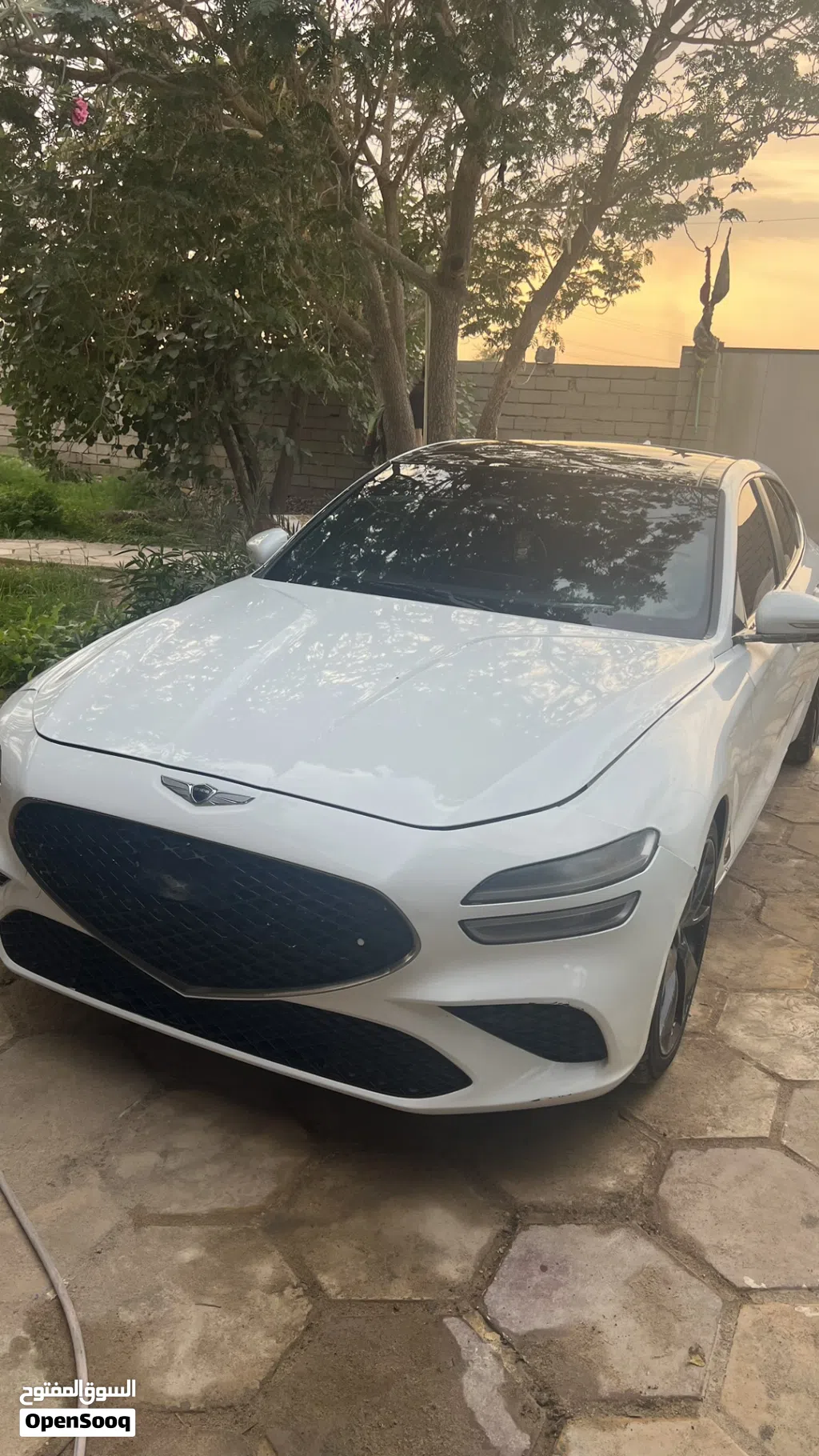 جنێسز G70