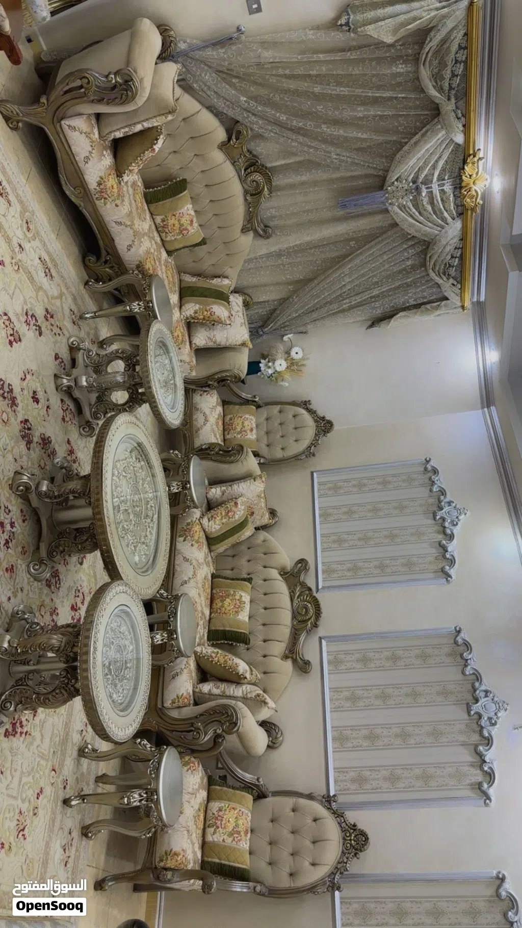 للبيع طقم كنب4 قطع +ستاره+سجاده+طاولات
