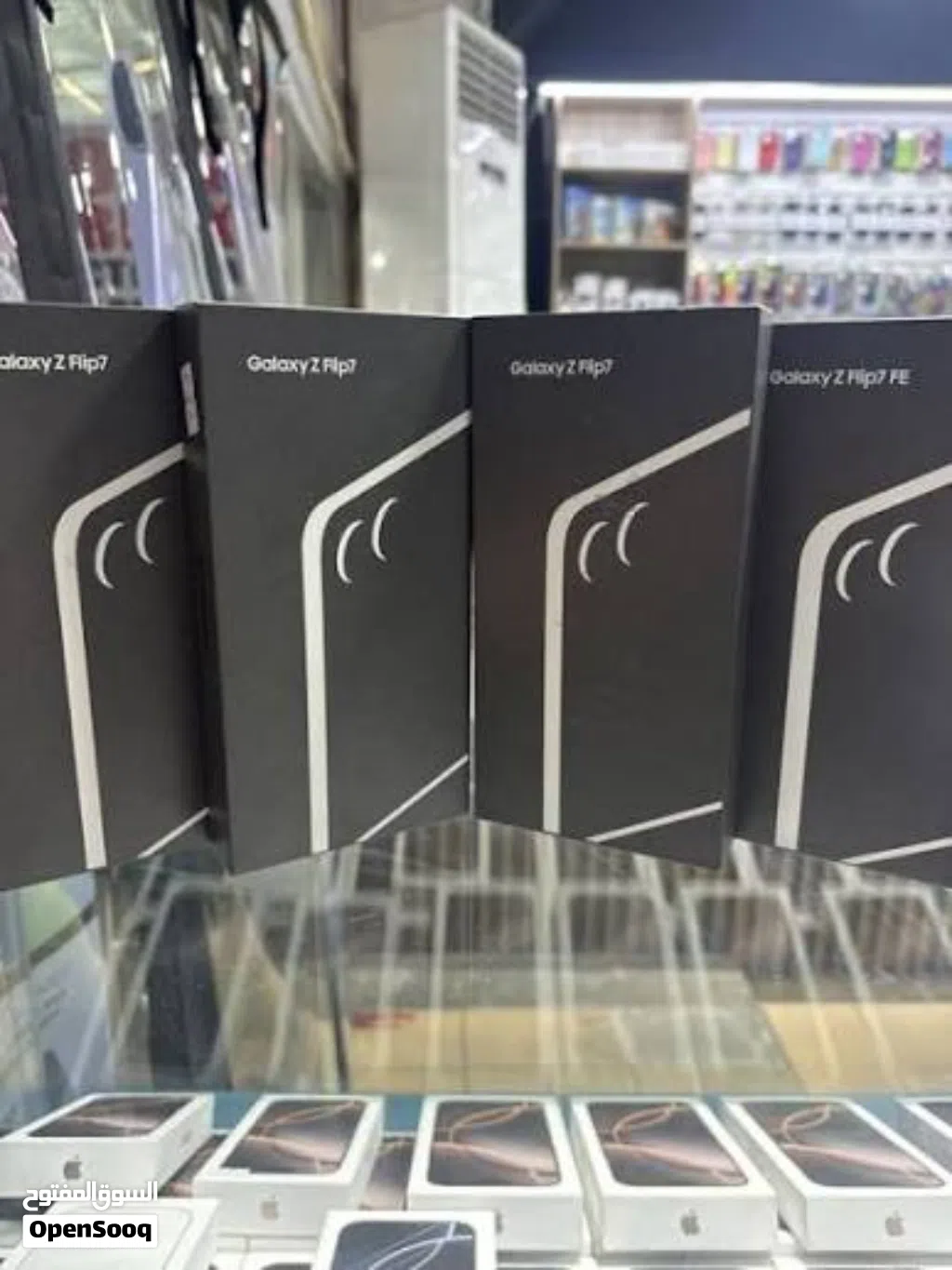 Samsung Z Flip 7 (512GB)NEW سامسونج Z فليب 7 جديد كفالة الوكيل BMS