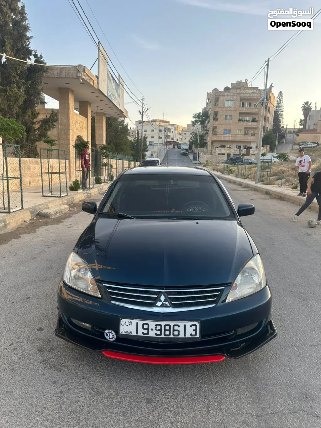 Mitsubishi Lancer ES