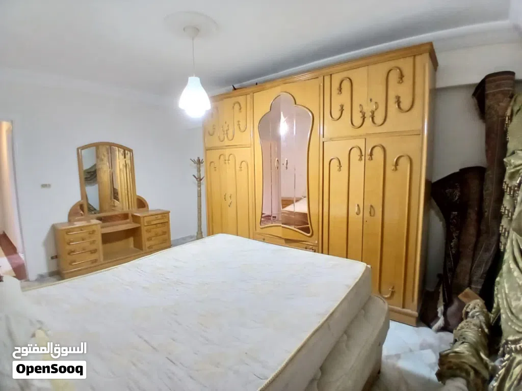 شقة 240 متر للبيع اول نمرة عبدالناصر