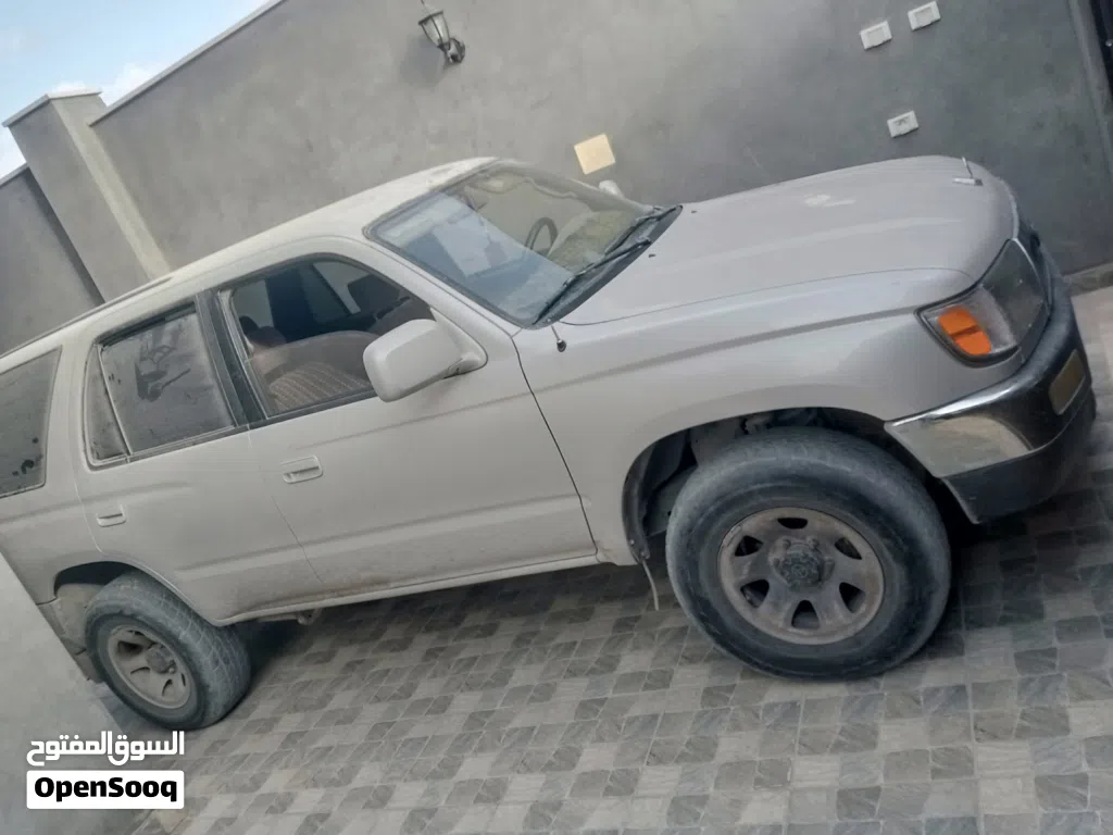 تويوتا 4 رونر SR5