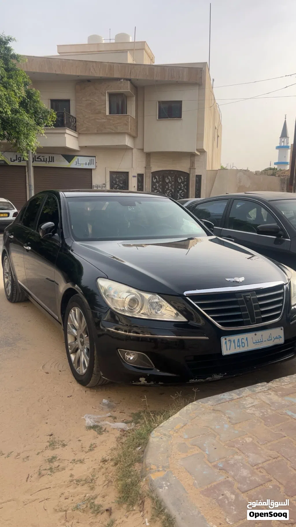 جينيسيس G70