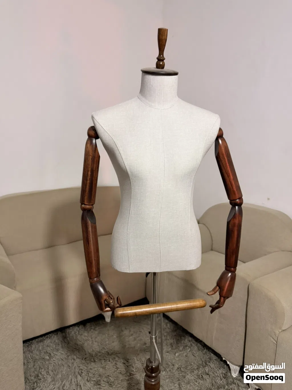 بنابل عرض رجال واطفال